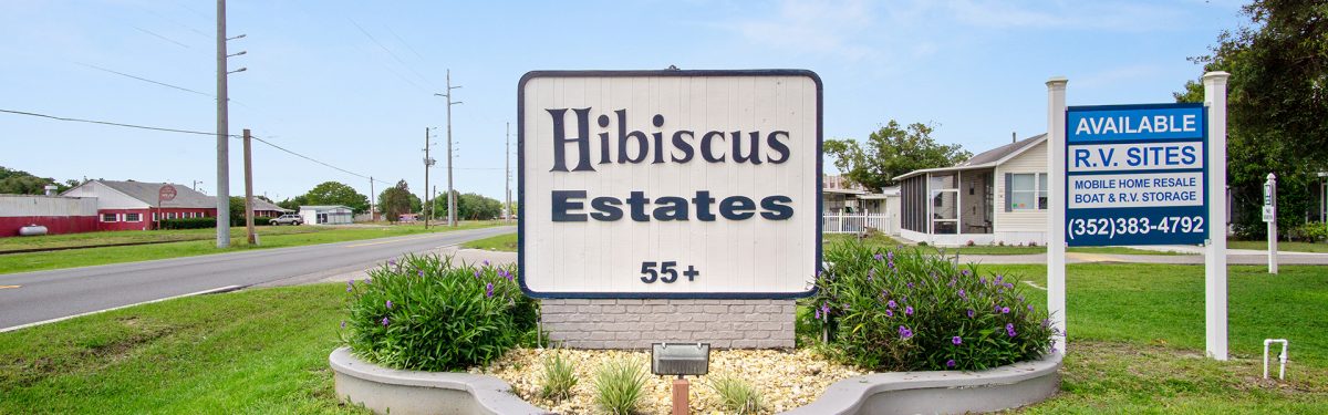 Hibiscus Estates Mobile Home Park entryway sign