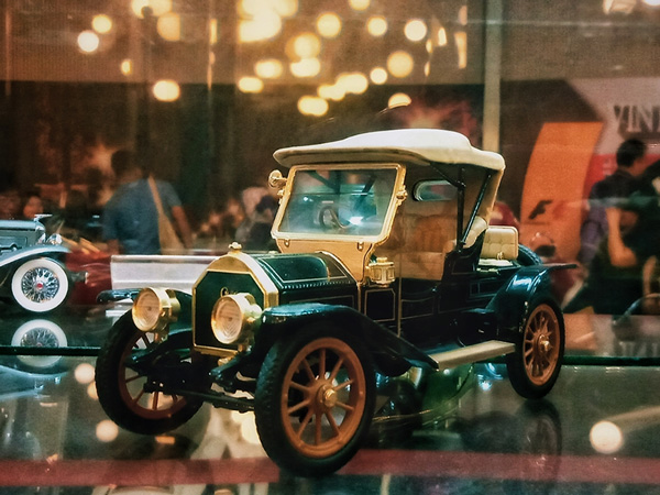 Ragtops-Automobile-Museum