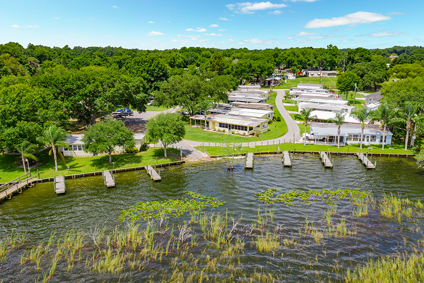 Aerial view of mobile homes in retirement community in Florida